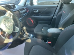 Used 2023  Jeep Renegade Trailhawk 4x4 at Maxx Loans near St. Adrian, MI