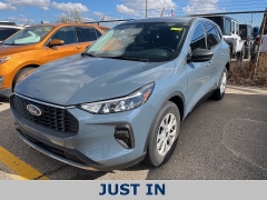 Used 2023  Ford Escape Active AWD at Maxx Loans near St. Adrian, MI