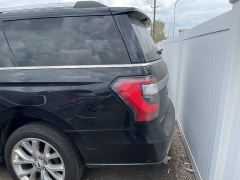 Used 2018 Ford Expedition Max 4d SUV 4WD Limited at Maxx Loans near ,