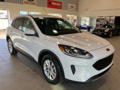 Used 2020  Ford Escape 4d SUV AWD SE at Maxx Loans near St. Adrian, MI