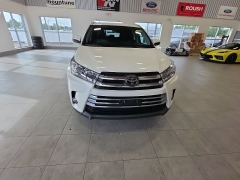 Used 2019  Toyota Highlander V6 AWD &lpar;Natl&rpar; at Maxx Loans near St&period; Adrian&comma; MI