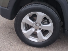 Used 2018 Jeep Compass Latitude 4x4 at Suburban Ford of Sterling Heights near Sterling Heights, MI