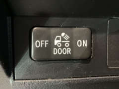 Used 2016 Toyota Tundra 4WD Truck Double Cab 5.7L V8 6-Spd AT (Natl) at Maxx Loans near St. Adrian, MI