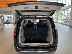 Used 2023 Chrysler Pacifica Touring L FWD at Maxx Loans near St. Adrian, MI