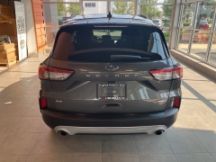 Used 2020 Ford Escape 4d SUV AWD SE at Maxx Loans near ,