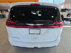 Used 2024  Chrysler Pacifica Touring L FWD at Maxx Loans near St&period; Adrian&comma; MI