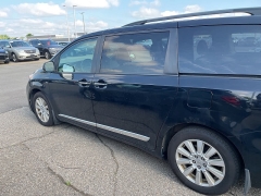 Used 2017 Toyota Sienna AWD 7-Passenger (Natl) at Maxx Loans near St. Adrian, MI