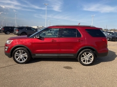 Used 2017 Ford Explorer 4d SUV 4WD XLT at Maxx Loans near ,