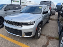 Used 2021 Jeep Grand Cherokee L Limited 4x4 at Suburban Ford of Sterling Heights near Sterling Heights, MI