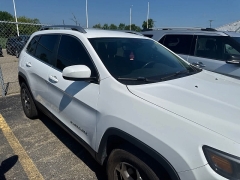 Used 2021  Jeep Cherokee Latitude Lux 4x4 at Maxx Loans near St&period; Adrian&comma; MI