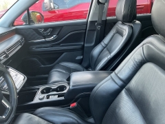 Used 2022 Lincoln Corsair Reserve AWD at Suburban Ford of Sterling Heights near Sterling Heights, MI