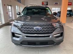 Used 2022 Ford Explorer XLT 4WD at Suburban Ford of Sterling Heights near Sterling Heights, MI