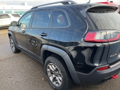 Used 2020  Jeep Cherokee Trailhawk 4x4 at Maxx Loans near St&period; Adrian&comma; MI