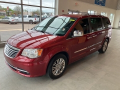 Used 2015 Chrysler Town & Country 4d Wagon Touring L at Suburban Ford of Sterling Heights near Sterling Heights, MI