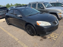 Used 2009 Pontiac G6 4d Sedan at Maxx Loans near St. Adrian, MI
