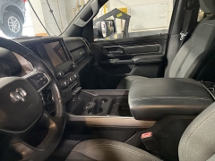 Used 2019  Ram 1500 Big Horn&sol;Lone Star 4x4 Crew Cab 5'7" Box at Maxx Loans near St&period; Adrian&comma; MI