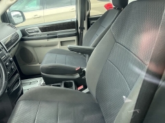 Used 2010  Dodge Grand Caravan 4d Wagon SXT 3.8L at Maxx Loans near St. Adrian, MI