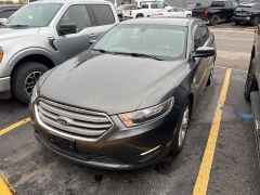 Used 2017  Ford Taurus SEL FWD at Maxx Loans near St. Adrian, MI
