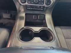 Used 2019  GMC Yukon 4d SUV 4WD SLE at Maxx Loans near St&period; Adrian&comma; MI