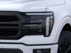 New 2025 Ford F-150 LARIAT 4WD SuperCrew 5.5' Box at Suburban Ford of Sterling Heights near Sterling Heights, MI