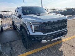 Used 2024  Ford F-150 4WD Raptor SuperCrew 5&period;5' Box at Maxx Loans near St&period; Adrian&comma; MI