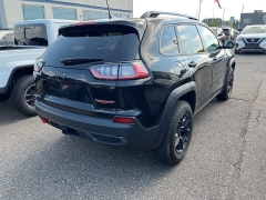 Used 2022 Jeep Cherokee Trailhawk 4x4 at Maxx Loans near St. Adrian, MI