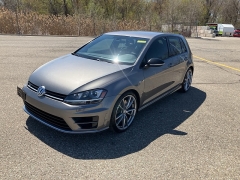 Used 2017 Volkswagen Golf R 4-Door DSG w/DCC/Nav at Maxx Loans near ,