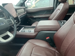 Used 2023  Ford Expedition Limited 4x4 at Maxx Loans near St. Adrian, MI