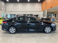 Used 2017  Kia Optima 4d Sedan LX at Maxx Loans near St. Adrian, MI