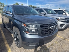 Used 2020  Chevrolet Suburban 4d SUV 4WD LT at Maxx Loans near St&period; Adrian&comma; MI
