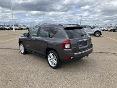 Used 2015 Jeep Compass 4d SUV 4WD Limited at Maxx Loans near ,