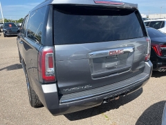 Used 2018 GMC Yukon XL 4d SUV 4WD Denali at Suburban Ford of Sterling Heights near Sterling Heights, MI