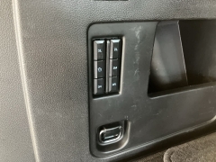Used 2018 Ford Expedition Max 4d SUV 4WD Limited at Suburban Ford of Sterling Heights near Sterling Heights, MI