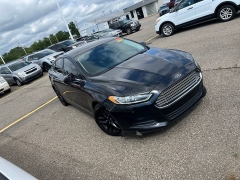 Used 2015  Ford Fusion 4d Sedan SE 2&period;5L at Maxx Loans near St&period; Adrian&comma; MI