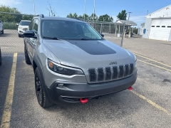 Used 2022  Jeep Cherokee Trailhawk 4x4 at Maxx Loans near St&period; Adrian&comma; MI