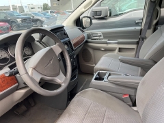 Used 2008 Chrysler Town & Country 4d Wagon Touring at Maxx Loans near St. Adrian, MI