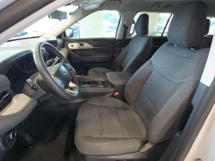 Used 2026  Ford Explorer Active Pkg 4WD at Maxx Loans near St&period; Adrian&comma; MI