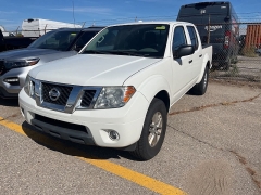 Used 2015 Nissan Frontier 2WD Crew Cab SWB Auto SV at Suburban Ford of Sterling Heights near Sterling Heights, MI