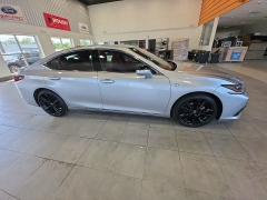 Used 2022  Lexus ES ES 350 F SPORT FWD at Maxx Loans near St&period; Adrian&comma; MI