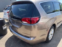 Used 2017 Chrysler Pacifica Touring-L FWD at Suburban Ford of Sterling Heights near Sterling Heights, MI