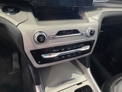 Used 2024  Ford Explorer XLT 4WD at Maxx Loans near St&period; Adrian&comma; MI