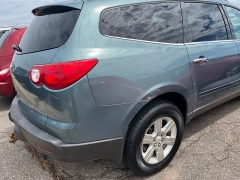 Used 2009  Chevrolet Traverse FWD 4dr LT w&sol;1LT at Maxx Loans near St&period; Adrian&comma; MI