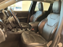 Used 2020  Jeep Cherokee Limited 4x4 at Maxx Loans near St. Adrian, MI