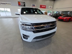 Used 2023  Ford Expedition Max Limited 4x2 at Maxx Loans near St&period; Adrian&comma; MI