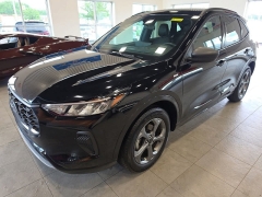  2024 Ford Escape ST-Line AWD at Maxx Loans near St&period; Adrian&comma; MI