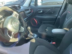 Used 2023  Jeep Renegade Trailhawk 4x4 at Maxx Loans near St. Adrian, MI
