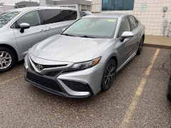Used 2021  Toyota Camry SE Auto AWD &lpar;Natl&rpar; at Maxx Loans near St&period; Adrian&comma; MI