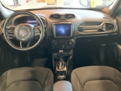 Used 2022  Jeep Renegade Altitude 4x4 at Maxx Loans near St. Adrian, MI