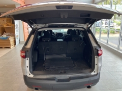 Used 2020 Chevrolet Traverse 4d SUV AWD LT Cloth w/1LT at Suburban Ford of Sterling Heights near Sterling Heights, MI