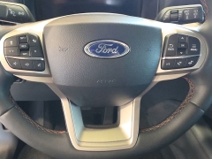 Used 2026  Ford Explorer Active Pkg 4WD at Maxx Loans near St&period; Adrian&comma; MI